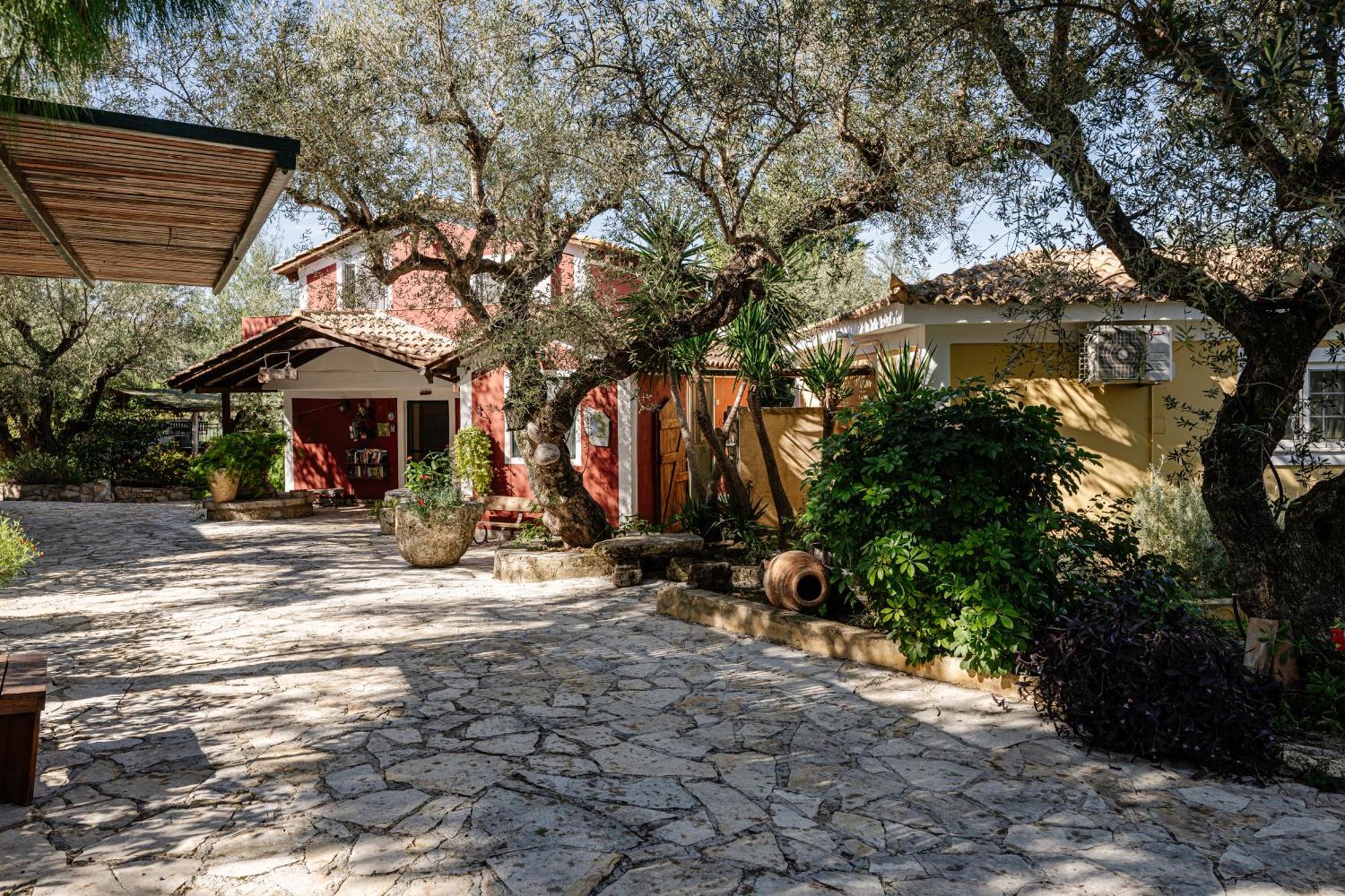 Ilyessa Cottages Méson Yerakaríon Exterior foto